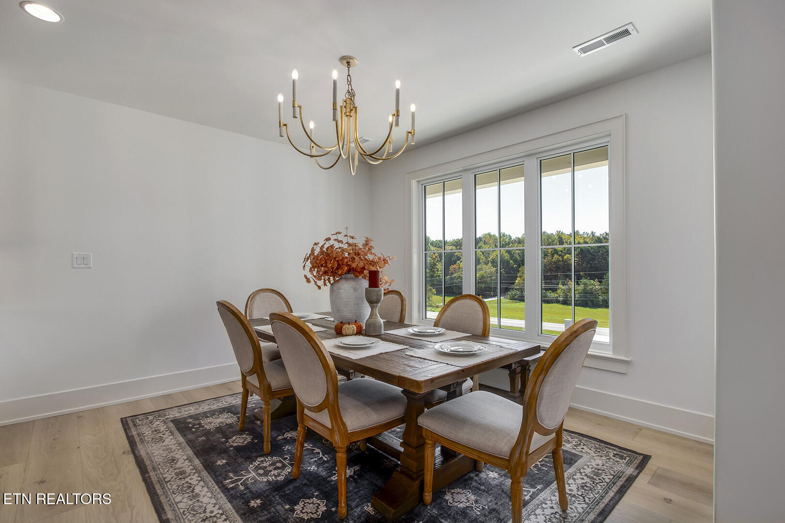 27022 Hines Valley Road Loudon, TN 37774 - Photo 14 of 60 14_HinesValleyRoad_27022_Dining01