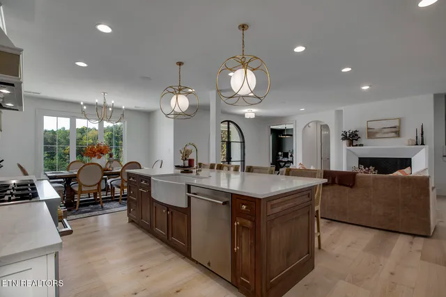 $1,490,000 | 27022 Hines Valley Road, Loudon, TN 37774