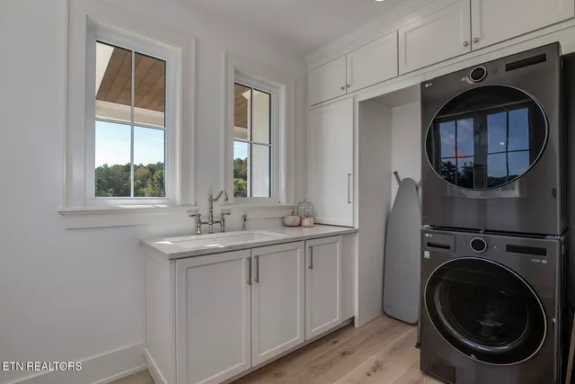 $1,490,000 | 27022 Hines Valley Road, Loudon, TN 37774