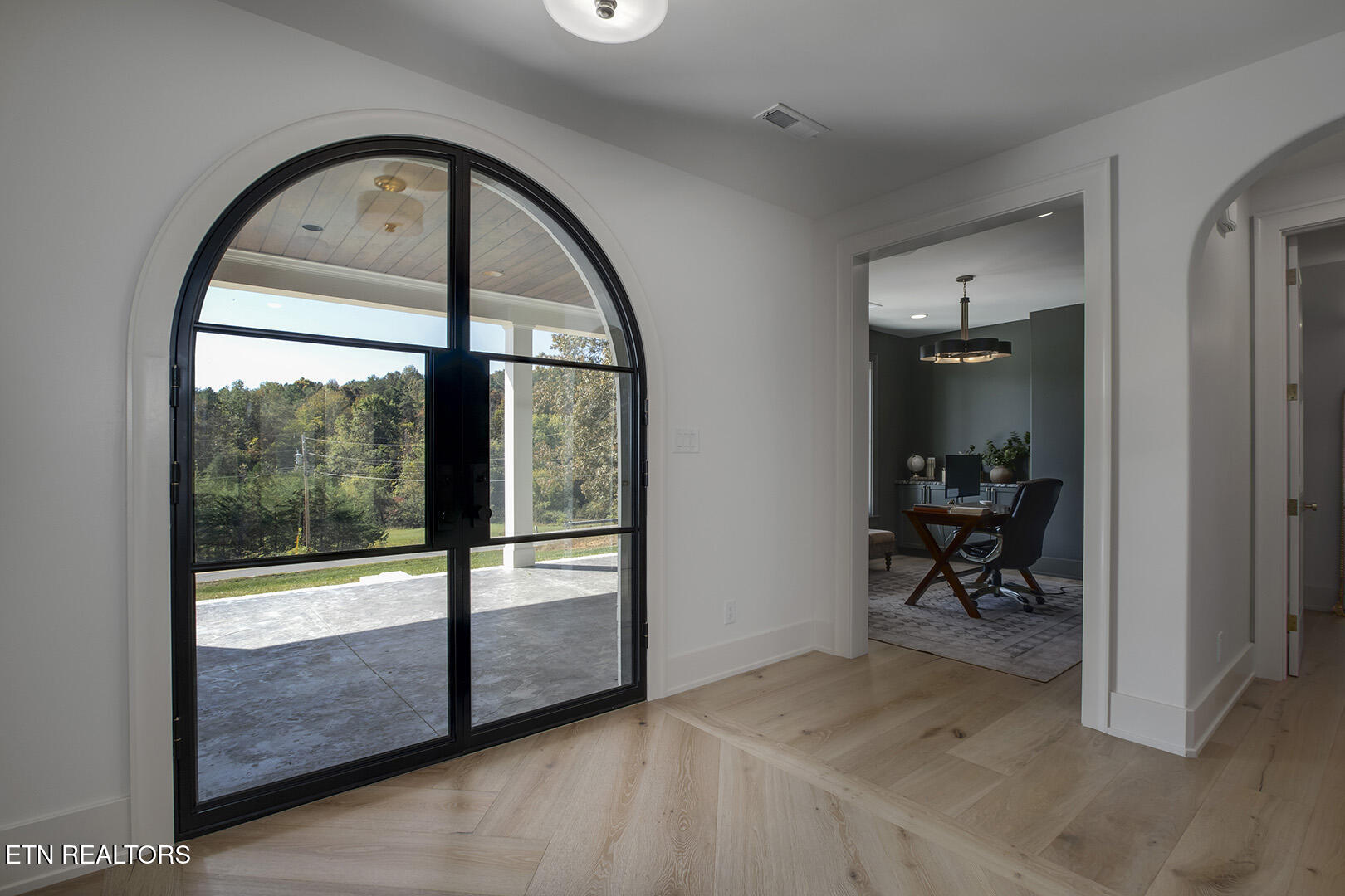 27022 Hines Valley Road Loudon, TN 37774 - Photo 29 of 60 29_HinesValleyRoad_27022_Main-OfficeEntr