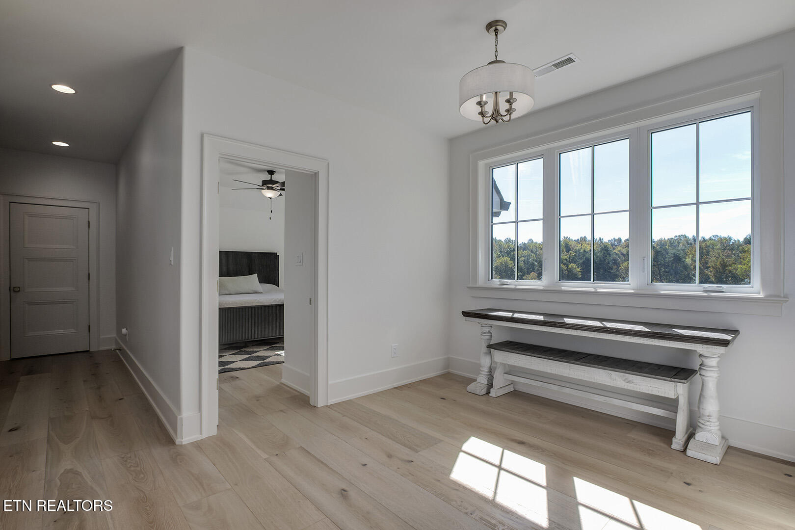 27022 Hines Valley Road Loudon, TN 37774 - Photo 43 of 60 43_HinesValleyRoad_27022_UpperSitting02