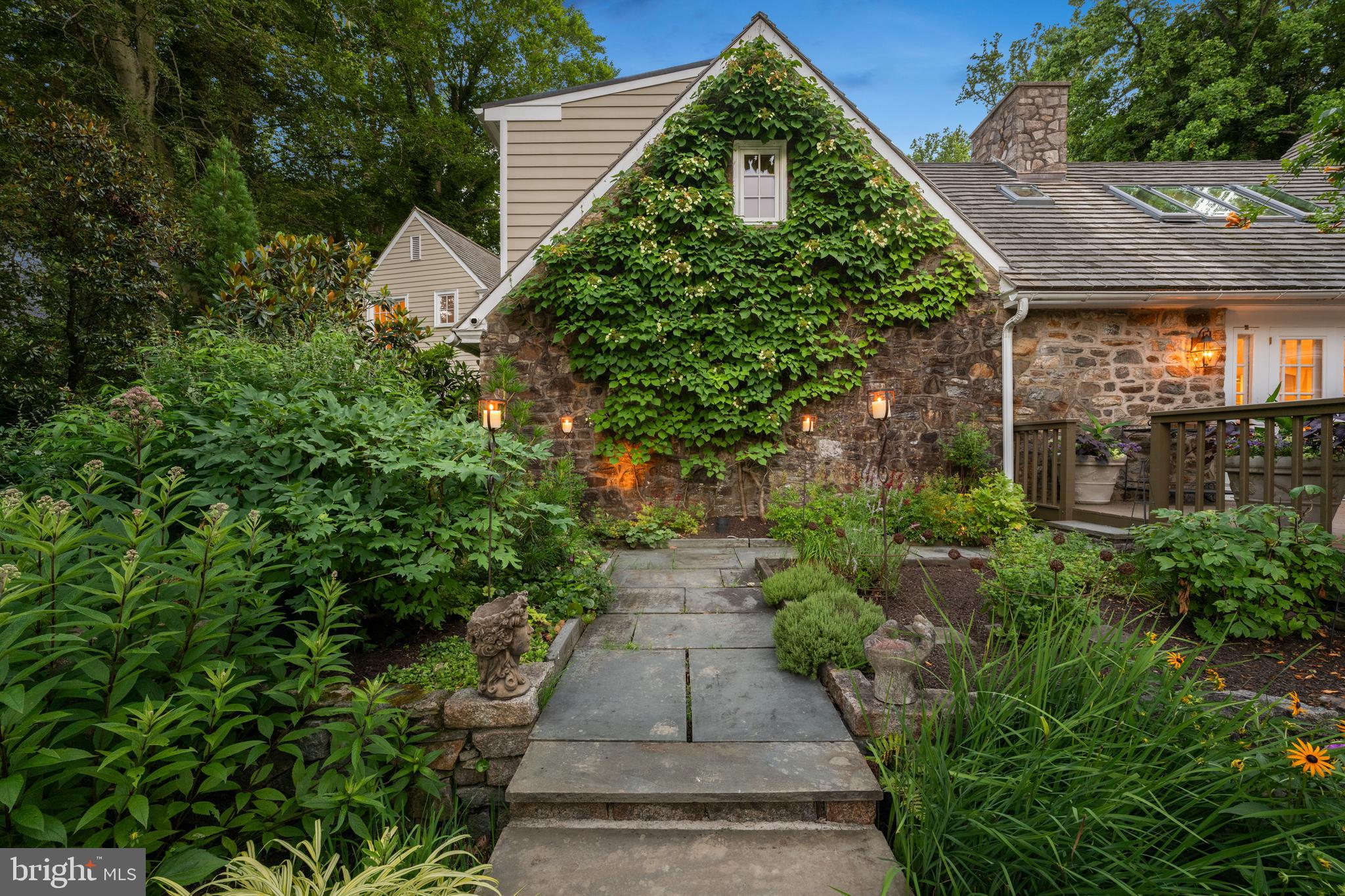 847 Lesley Road Villanova, PA 19085 - Photo 11 of 20