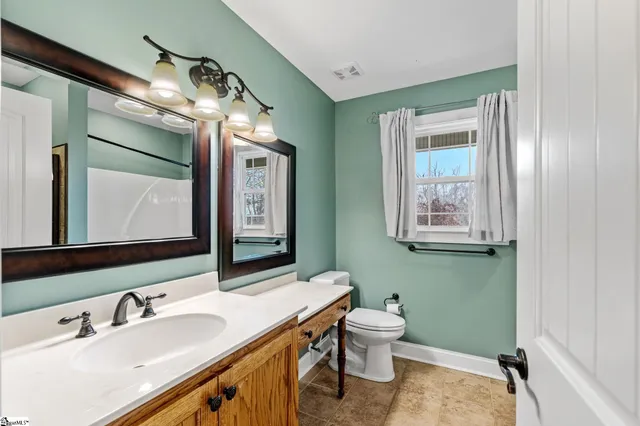 $789,000 | 144 Century Court, Gray Court, SC 29645