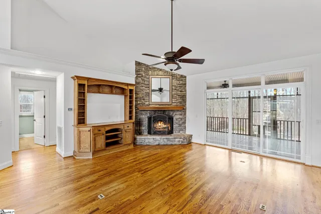 $789,000 | 144 Century Court, Gray Court, SC 29645