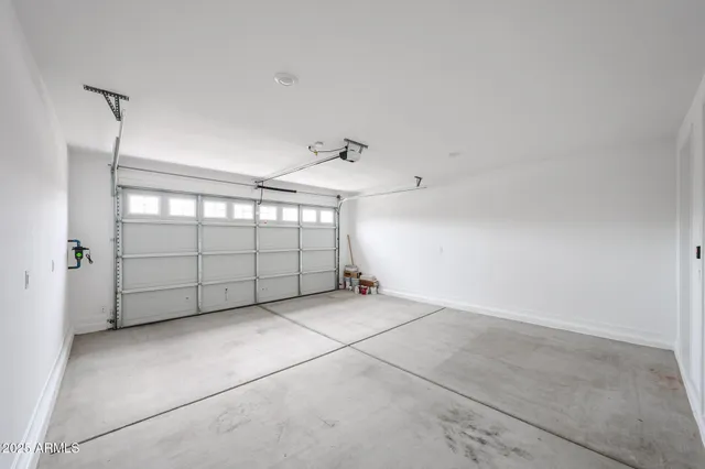 a view of a garage