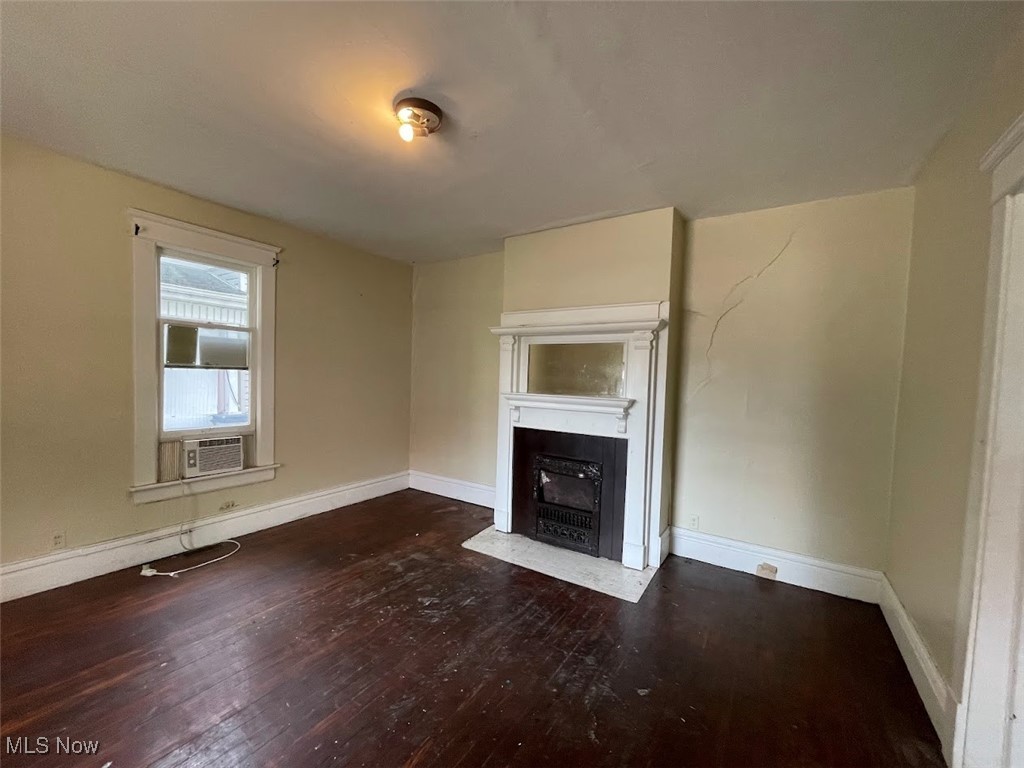 338 Locust Street Coshocton, OH 43812 - Photo 5 of 15