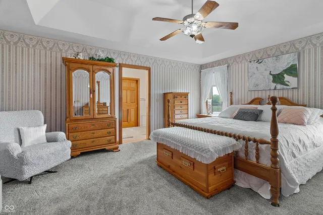 $469,900 | 6611 South 500 East, Gas City, IN 46933