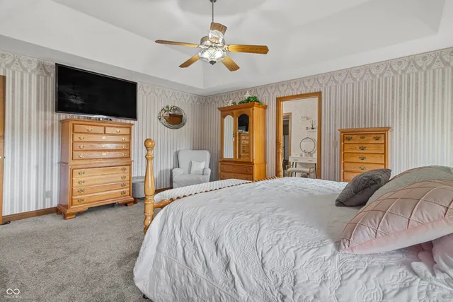 $469,900 | 6611 South 500 East, Gas City, IN 46933