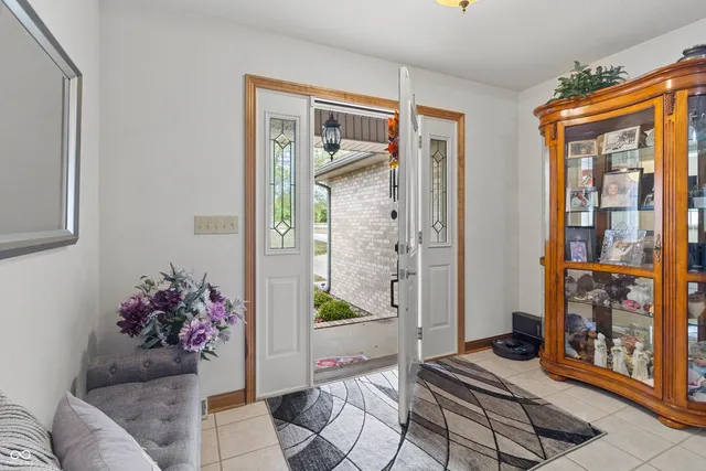 $469,900 | 6611 South 500 East, Gas City, IN 46933