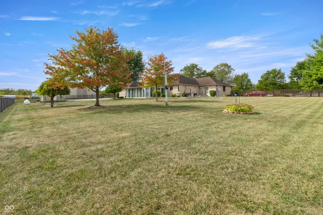 $469,900 | 6611 South 500 East, Gas City, IN 46933