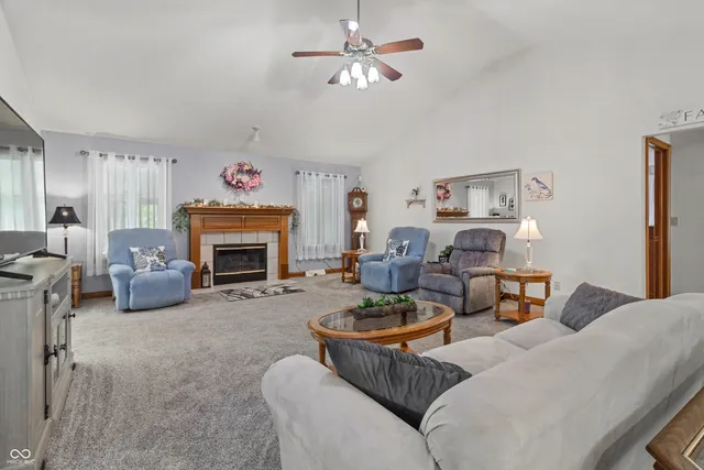 $469,900 | 6611 South 500 East, Gas City, IN 46933