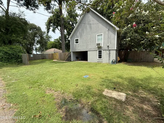 $169,900 | 98 Ashley Street, Vicksburg, MS 39183