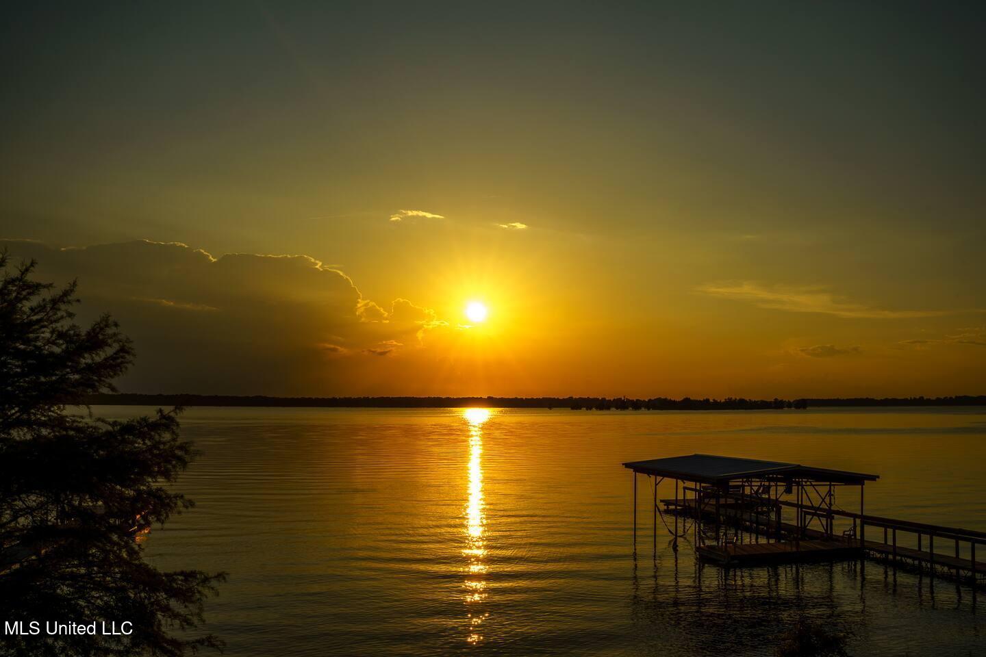 98 Ashley Street Vicksburg, MS 39183 - Photo 14 of 14 98 Ashley 10