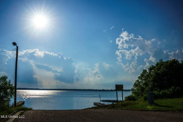 $169,900 | 98 Ashley Street, Vicksburg, MS 39183