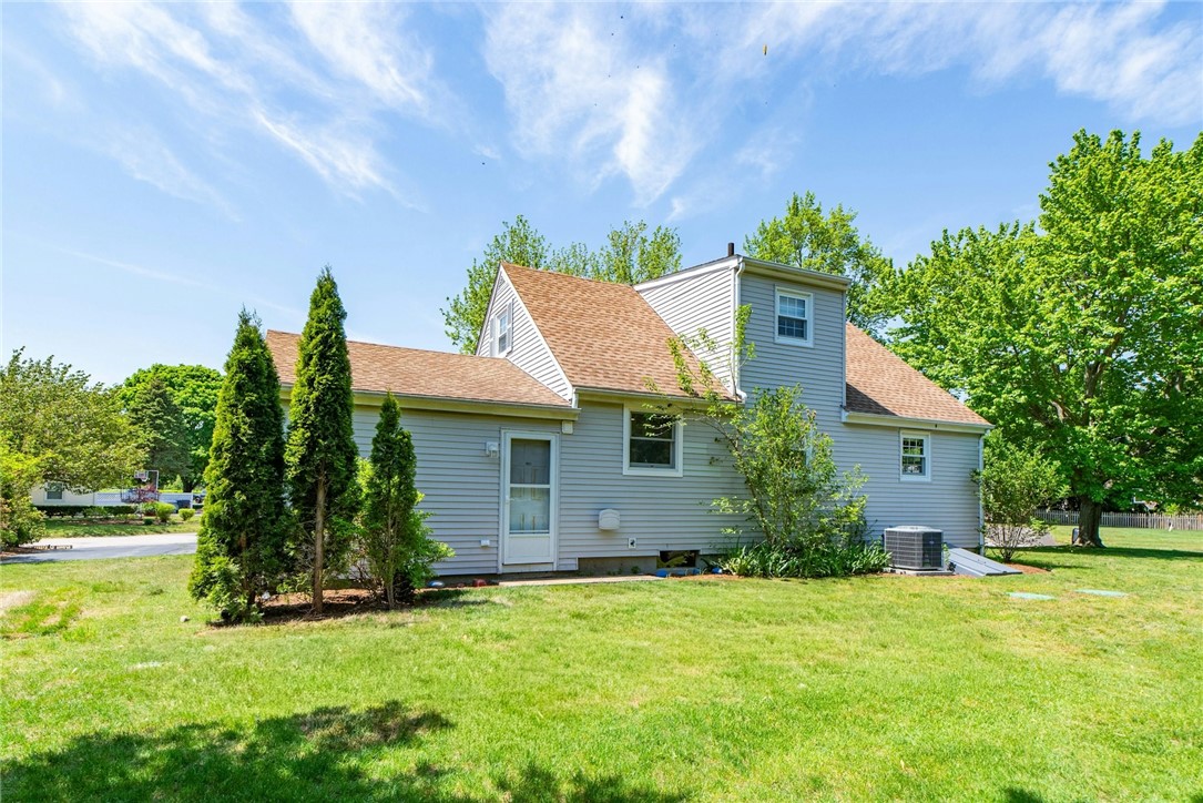 78 Netop Drive Warwick, RI 02818 - Photo 34 of 38