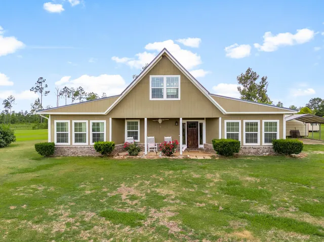 $399,999 | 2187 Mayo Road, Grand Ridge, FL 32442