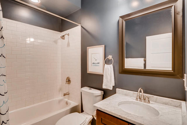 2024 West Rice Street Chicago, IL 60622 - Photo 22 of 33
