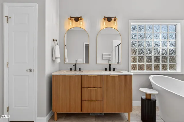 $600,000 | 4304 Triland Way, Cary, NC 27518