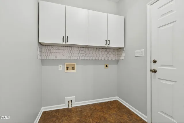 $600,000 | 4304 Triland Way, Cary, NC 27518