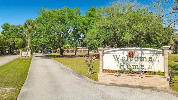 $265,000 | 2523 Karen Drive, Mount Dora, FL 32757