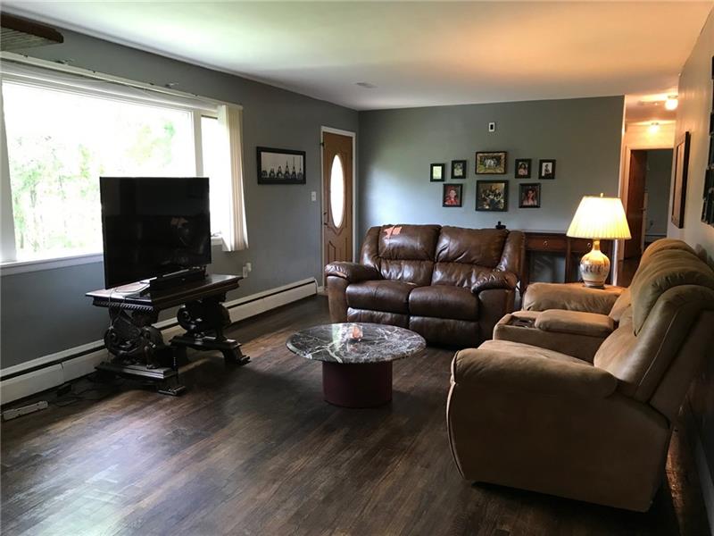 269 McKee Road Washington, PA 15301 - Photo 3 of 7