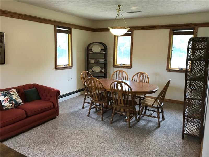 269 McKee Road Washington, PA 15301 - Photo 5 of 7
