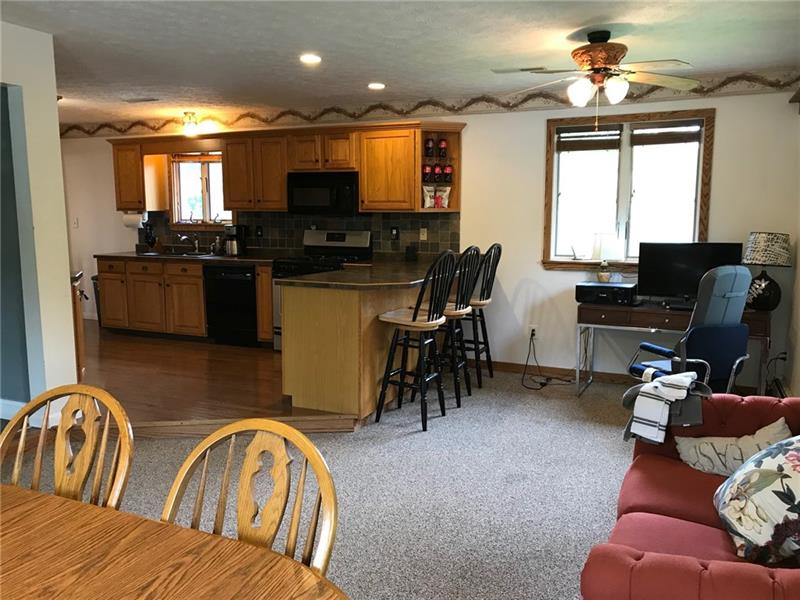 269 McKee Road Washington, PA 15301 - Photo 6 of 7
