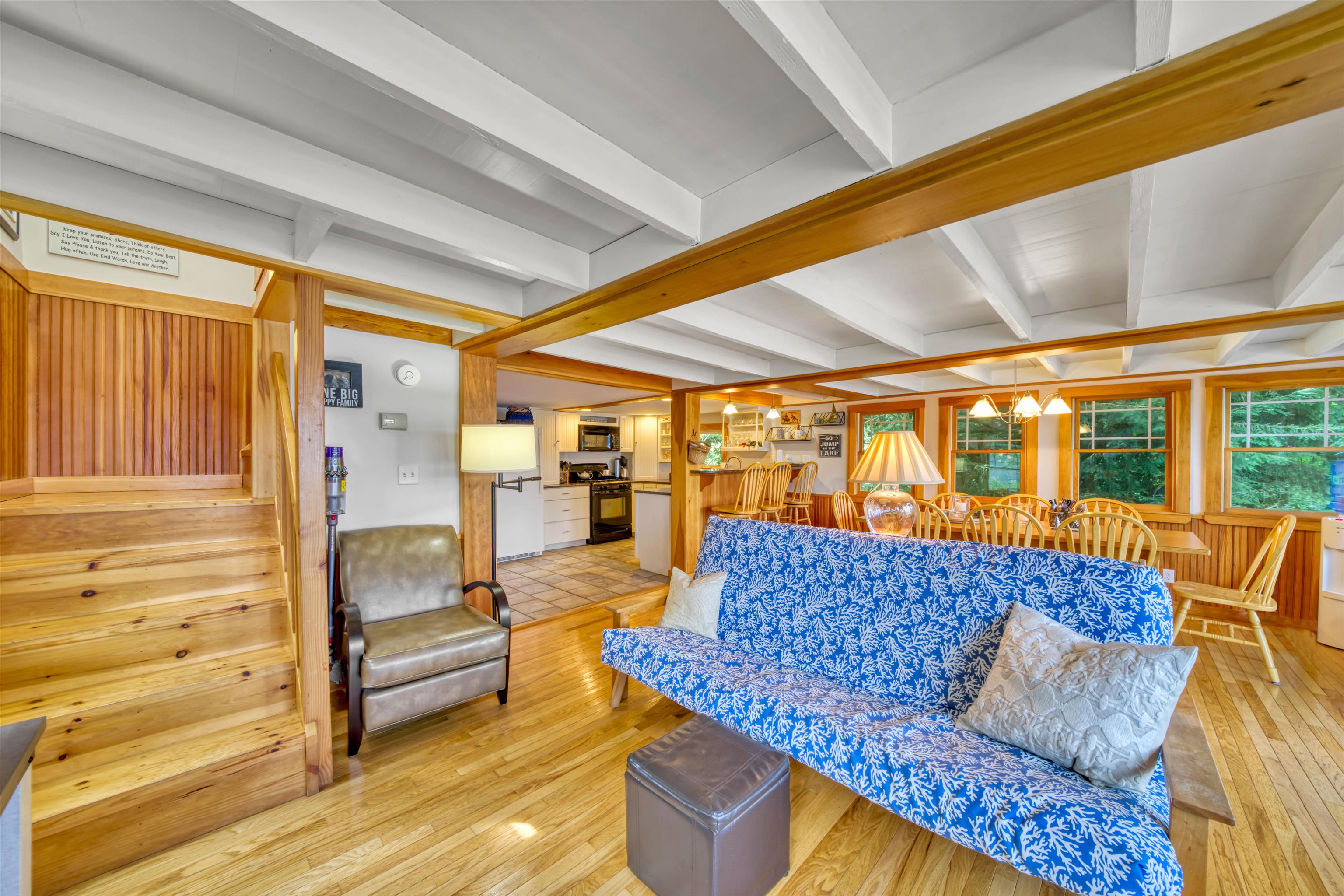 18 Edgemont Landing Newbury, NH 03255 - Photo 9 of 37