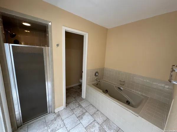 $2,450 | 29769 Grand Turf, Fair Oaks Ranch, TX 78015