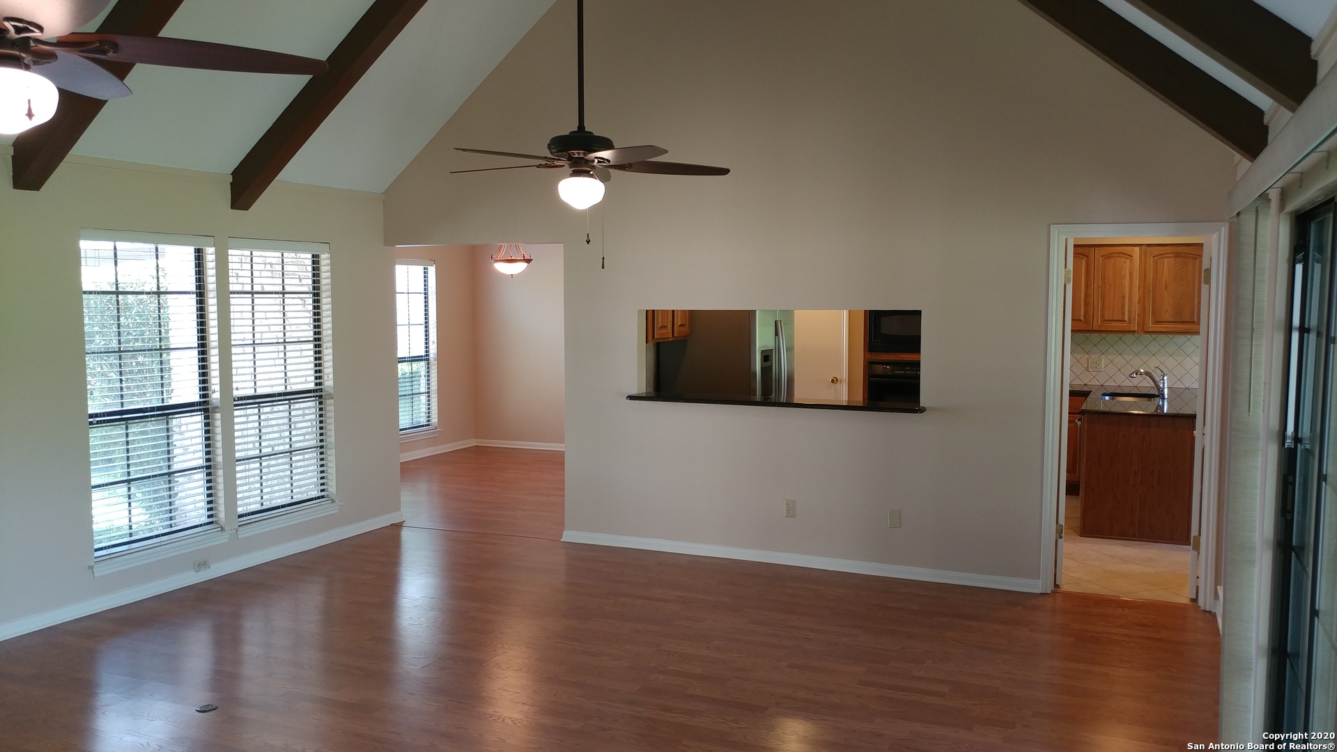 29769 Grand Turf Fair Oaks Ranch, TX 78015 - Photo 4 of 25