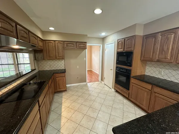 $2,450 | 29769 Grand Turf, Fair Oaks Ranch, TX 78015