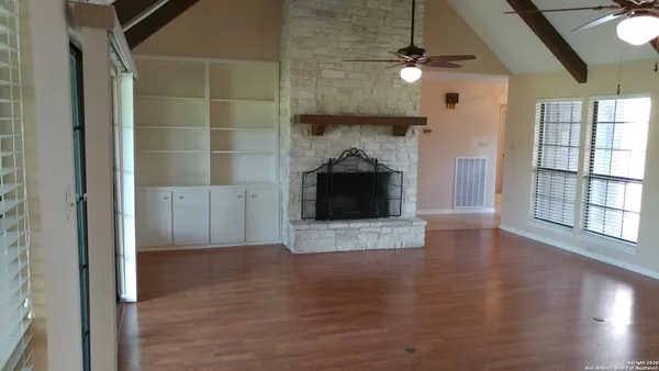 $2,450 | 29769 Grand Turf, Fair Oaks Ranch, TX 78015