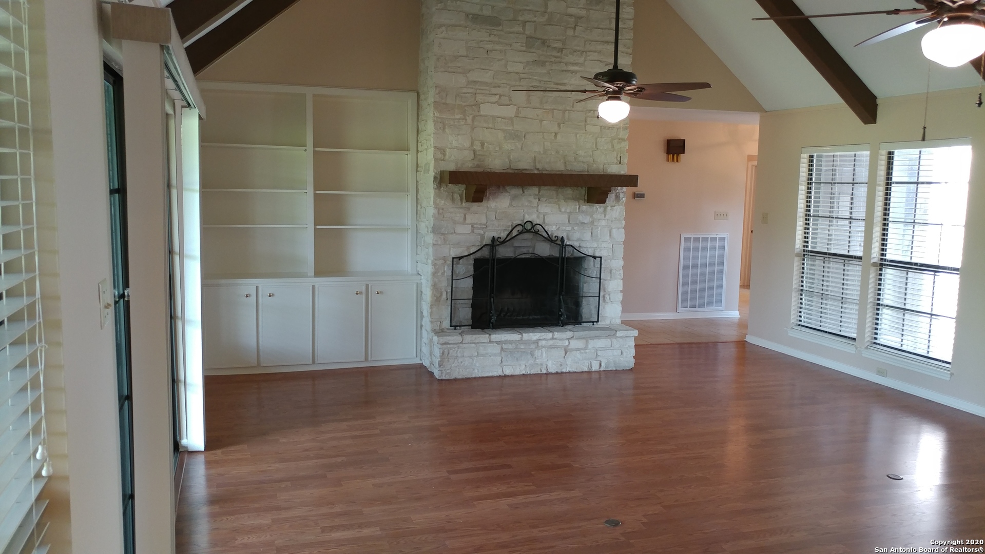 29769 Grand Turf Fair Oaks Ranch, TX 78015 - Photo 9 of 25