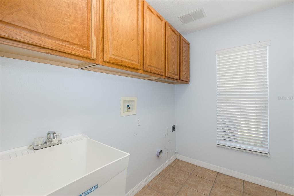 2151 Edelweiss Loop Trinity, FL 34655 - Photo 20 of 78