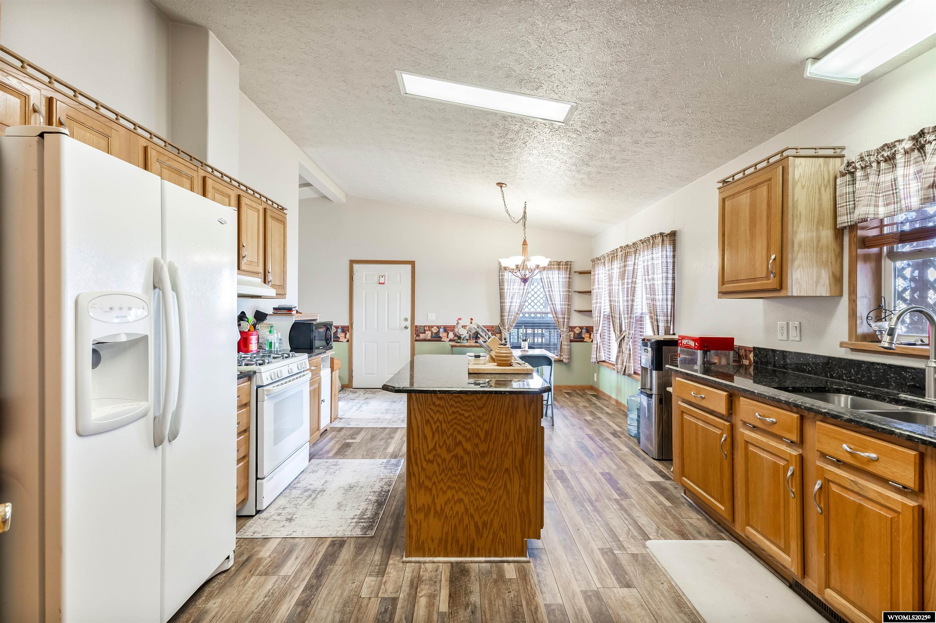 237 Winton Road Rock Springs, WY 82901 - Photo 16 of 50