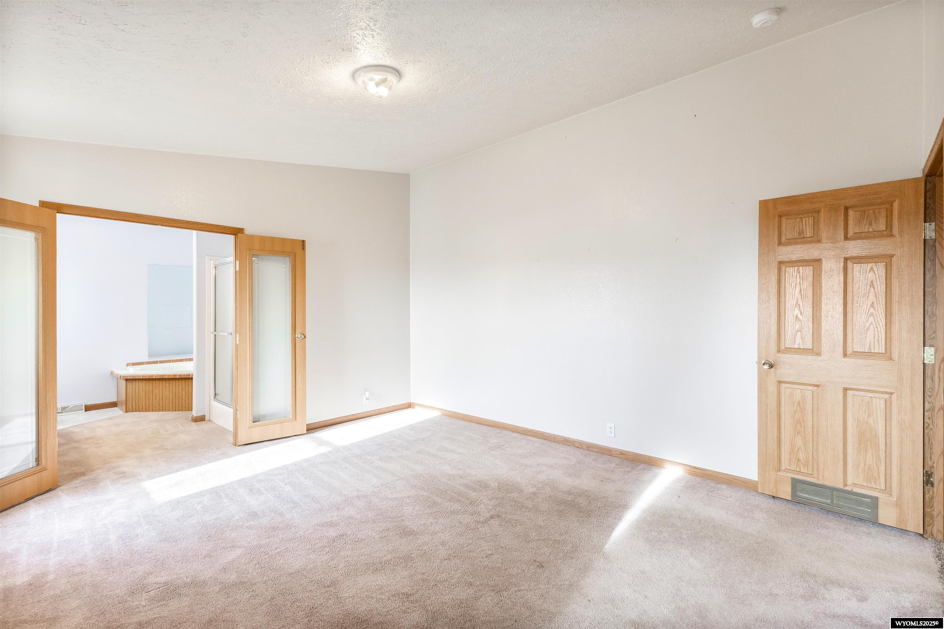 237 Winton Road Rock Springs, WY 82901 - Photo 6 of 50