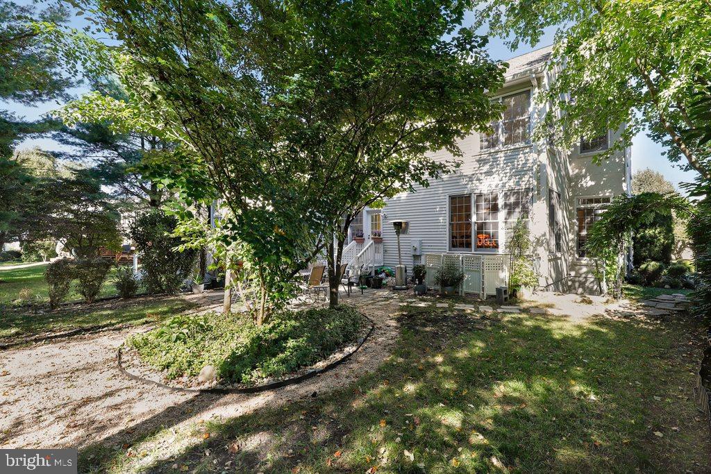 10924 Bells Ridge Drive Potomac, MD 20854 - Photo 50 of 56 Gallery Image 50