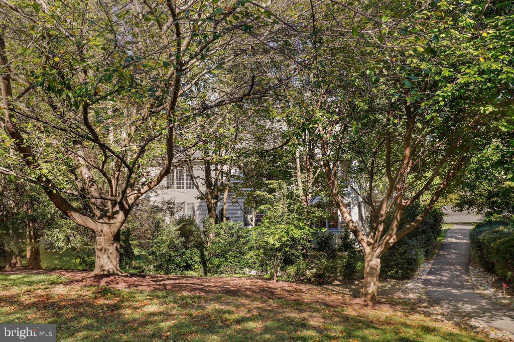 10924 Bells Ridge Drive Potomac, MD 20854 - Photo 54 of 56 Gallery Image 54