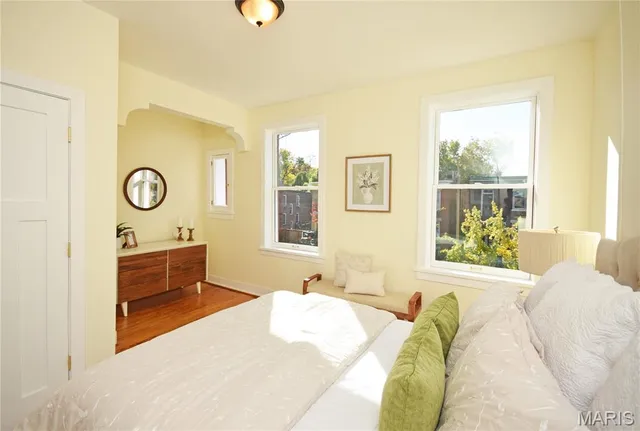 $399,000 | 4271 Russell Boulevard, St. Louis, MO 63110