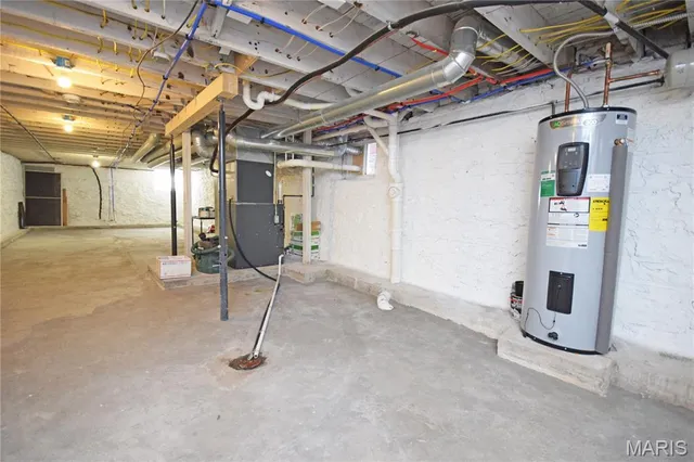 $399,000 | 4271 Russell Boulevard, St. Louis, MO 63110