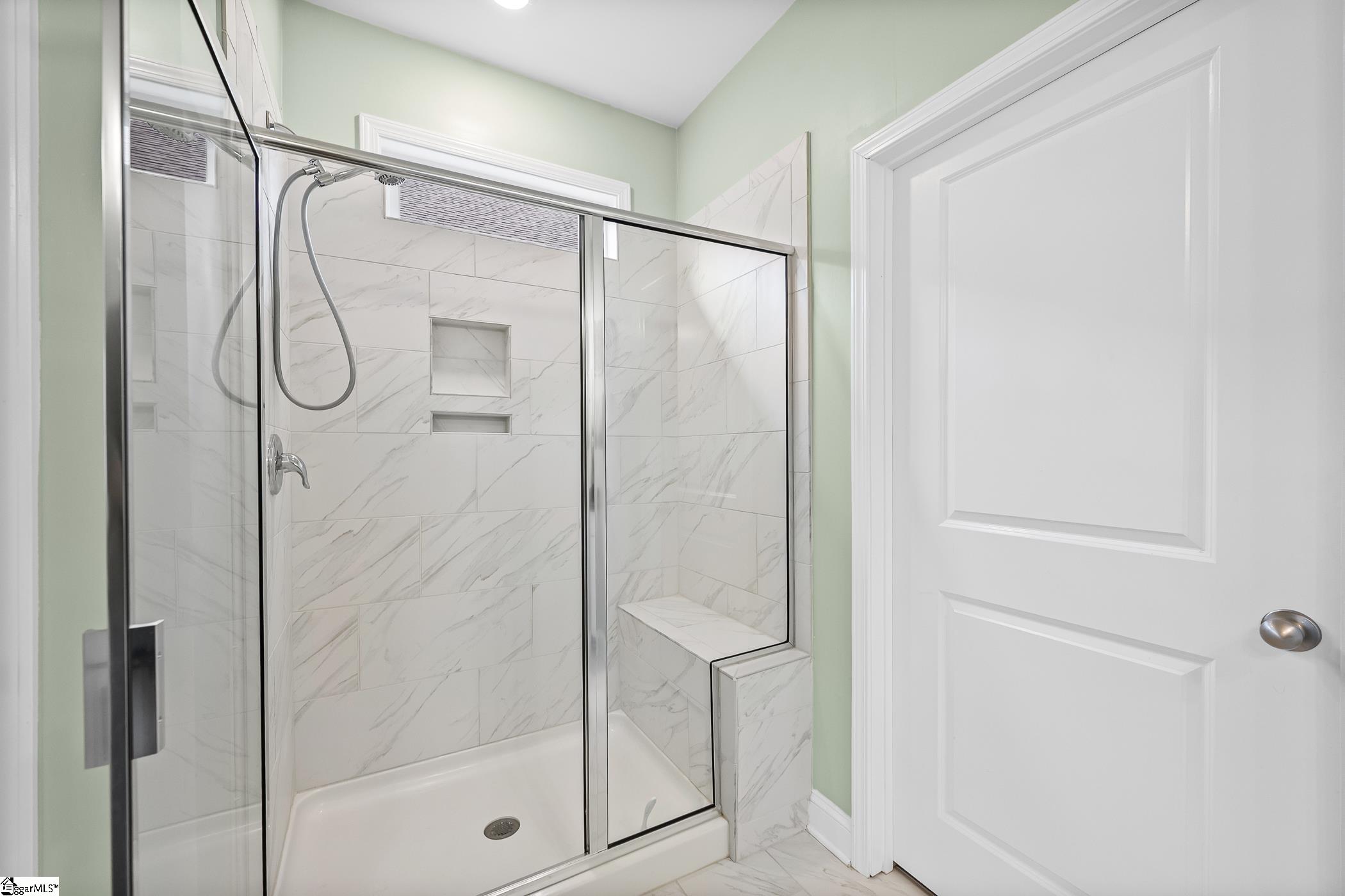 607 Raleighwood Lane Simpsonville, SC 29681 - Photo 18 of 40