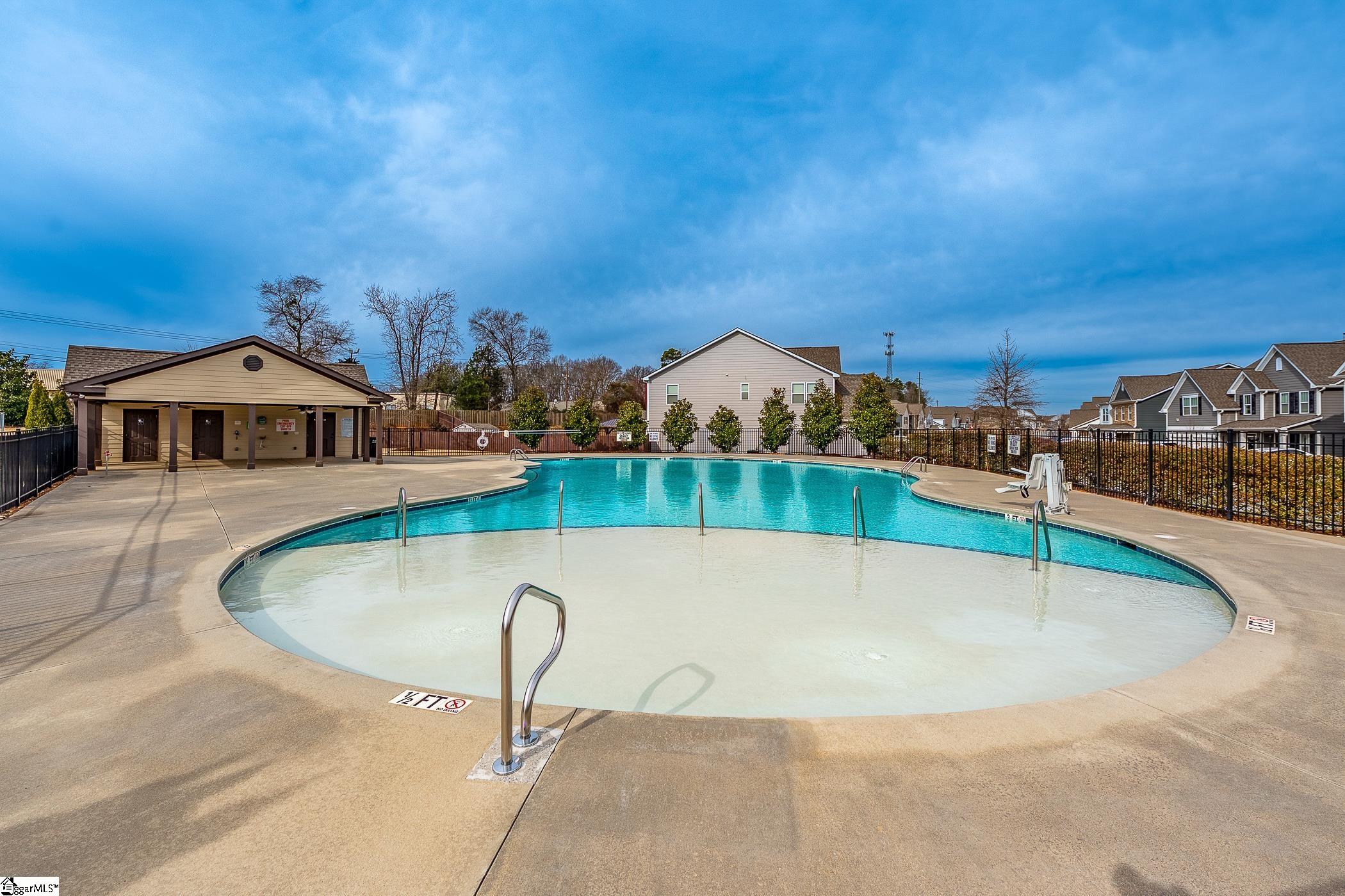 607 Raleighwood Lane Simpsonville, SC 29681 - Photo 37 of 40