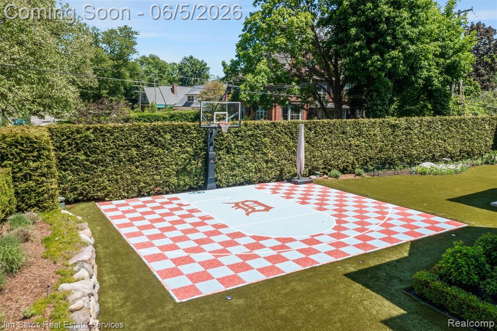 910 Edgemont Park Grosse Pointe, MI 48230 - Photo 49 of 56