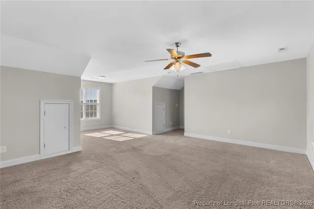 a view of empty room with window