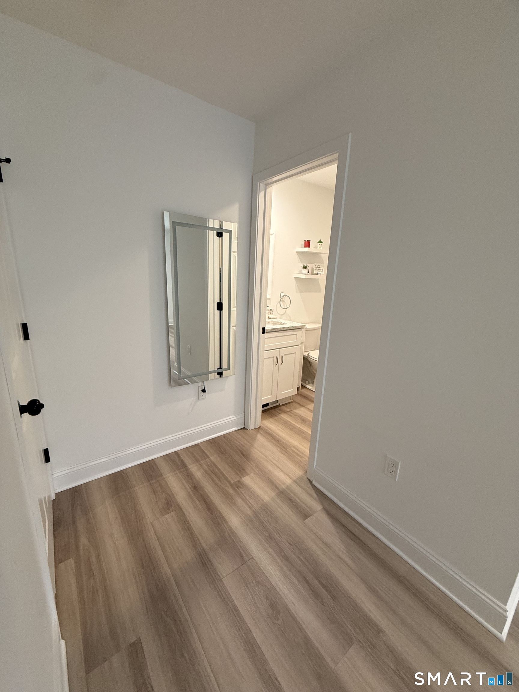 33 Main Street, Unit 8 Meriden, CT 06451 - Photo 12 of 17