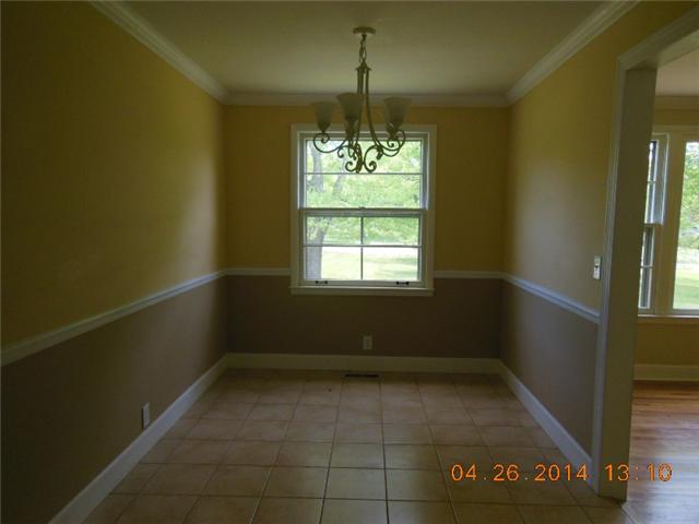 1134 Pierce Road Madison, TN 37115 - Photo 4 of 16