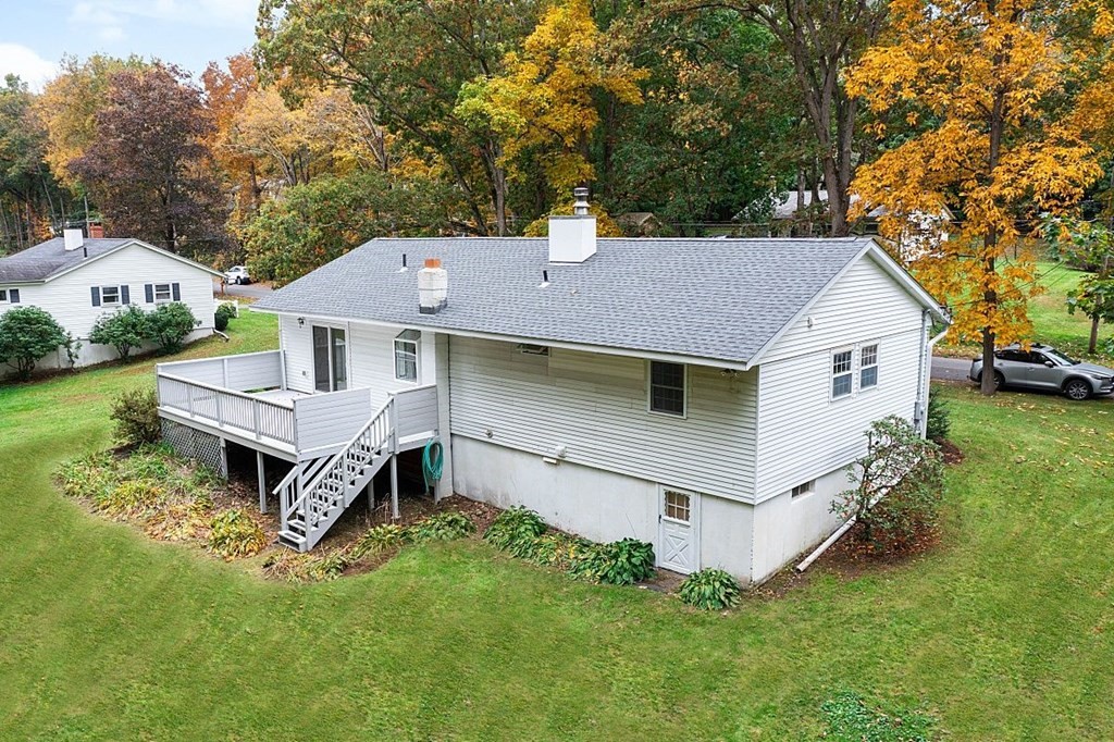 34 Bean Road Sterling, MA 01564 - Photo 2 of 28 Gallery Image 2