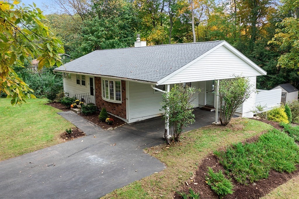 34 Bean Road Sterling, MA 01564 - Photo 3 of 28 Gallery Image 3