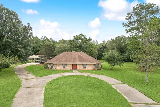 $325,000 | 48408 Woodhaven Road, Tickfaw, LA 70466