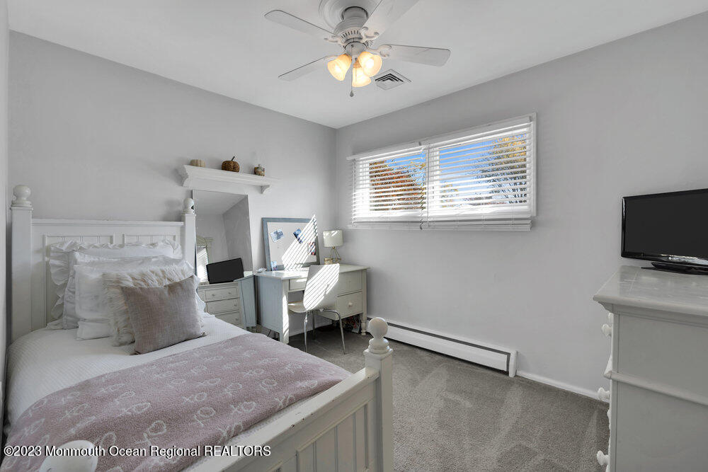 17 Eisele Avenue Asbury Park, NJ 07712 - Photo 40 of 52 042_dsc08448